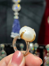 Кольцо с жемчужиной в золотых лапках — жемчуг, серебро 925 и золото, вид сбоку