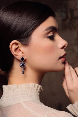 Dark Blue Queen Earrings - adelina.world