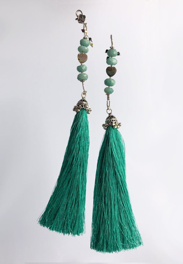 Emerald Tassel - Adelina1001, silver, tassel, natural stones, oriental tale, Eastern night, clasp, smart jewelry, moduar system, High product quality, серебро, пряжка, застежка, кисточка, восточные мотивы, восток, ультрамариновый цвет, синий цвет, украшения, умные украшения, стильный, ювелирные украшения, стиль Бохо, мода, emerald stones, accessories