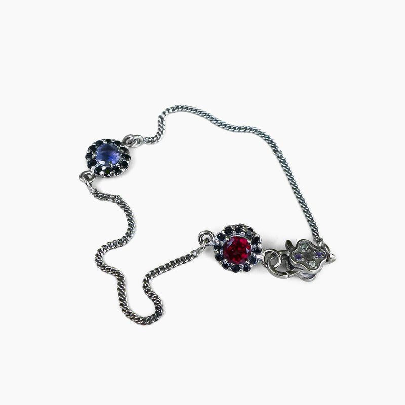 BLUE AND RED FLOWER BRACELET - adelina.world