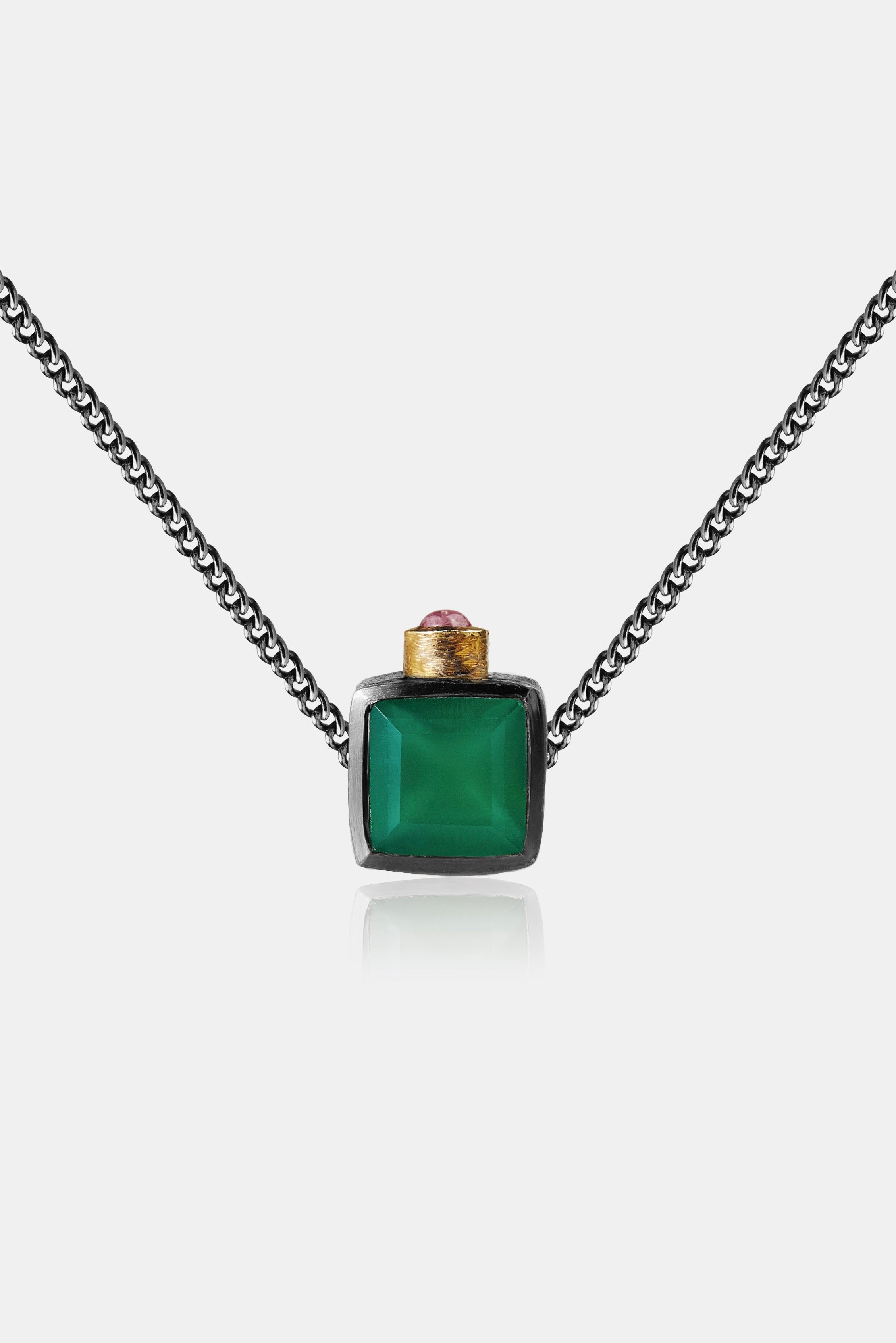 Green Onyx Pendant - adelina.world