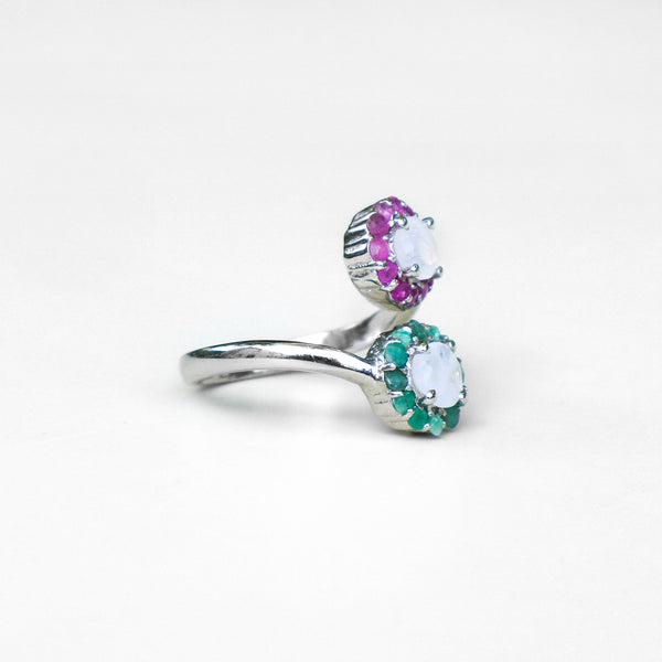 PINK AND GREEN FLOWER RING - adelina.world