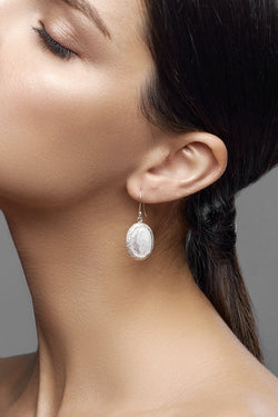 classical moonlight earrings - adelina.world, ジュエリー, moonstone, natural stone